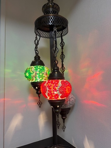 トルコランプ　3連　スタンド式　赤　白　みどり緑