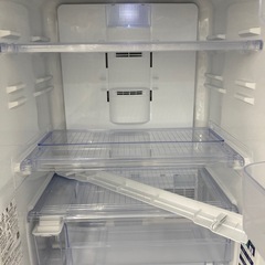 【家電一年保証付き】SHARPの3ドア冷蔵庫のご紹介です！の画像