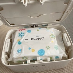 ⭐︎コンビ　お尻拭きウォーマー⭐︎の画像