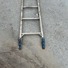 12段アルミはしごの画像