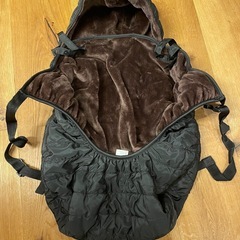 【美品】蓄熱　ホットベビーハグカバー ベビーケープ 抱っこ紐 防寒 ケープ 抱っこ紐用カバー 抱っこカバー ベビーカーカバー 防寒カバー チャイルドシート 風よけ ハグウェア CARESTARの画像