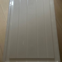 押入れ収納ケースの画像