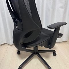 ニトリ 椅子 ワークチェア クエト ブラックの画像