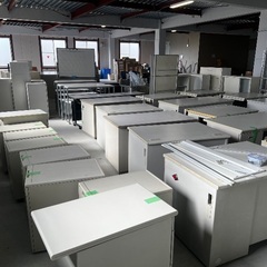 中古事務用品5500円からの画像