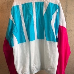 NIKE ナイキナイロンジャケットの画像