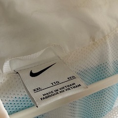 NIKE ナイキナイロンジャケットの画像