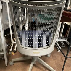 オフィスチェア　オカムラ　ビスコンテ⑥　青×グレーの画像