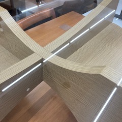 【東谷】ガラステーブルのご紹介です！の画像