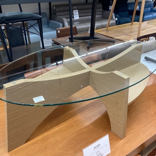 【東谷】ガラステーブルのご紹介です！