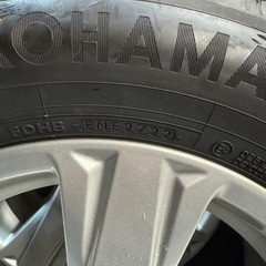 ヨコハマスタッドレスの画像