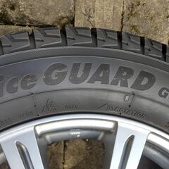 スタッドレス24年製　225/60R17　YOKOHAMA　iceGUARD G075  4本 ホイール付きの画像