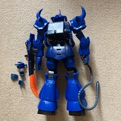 MGマスターグレードモデル　ガンダムプラモデル素組み現状品　早い引き取り者様を優先させて頂きます。。の画像
