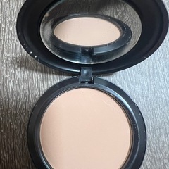 MAC パウダーファンデーションの画像
