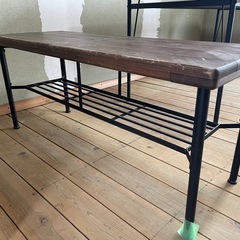 ダイニングテーブル&チェア
の画像