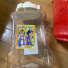 4リットルの画像