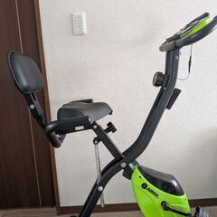自宅で自転車の画像