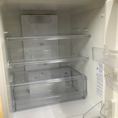 【トレファク ラパーク岸和田店】2016年製 AQUA  3ドア冷蔵庫　入荷しました【6ヶ月保証】の画像