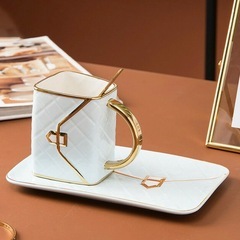 未使用　ハンドバッグ型マグカップとプレート6点セット　カフェ　喫茶店　おしゃれ　カップアンドソーサー　ティーセット　アンティーク　業務用の画像