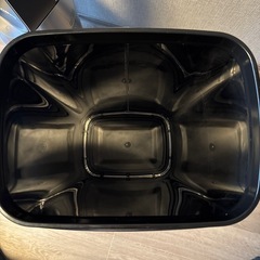  美品　センサー全自動開閉式 ゴミ箱 ごみ箱　大容量45リットル おしゃれ スリム キッチン リビング ふた付き ペダルいらず ダストボックス の画像