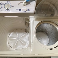 二層式洗濯機の画像