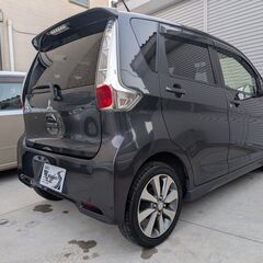 eKカスタム 660 T 新品10インチディスプレイオーディオ　バックカメラ　前後ドライブレコーダー　HID　スマートキーの画像