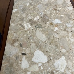 ヨーロピアン調のテーブル、座卓の画像