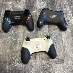 Nintendo Switch ワイヤレスコントローラー 3個セットの画像