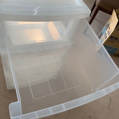 美原店 キャスター付き プラスチックケース　収納ケースの画像