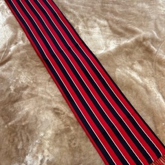 バーバリーBURBERRYマフラー ストール ショール スカーフレッド赤色系紺白無地ロゴストライプカシミヤカシミアウール毛シルク絹イングランド製 イギリス製 英国製レディース女性用、婦人 ウィメンズwomen’sメンズmen’s男性用紳士 ユニセックス男女兼用の画像