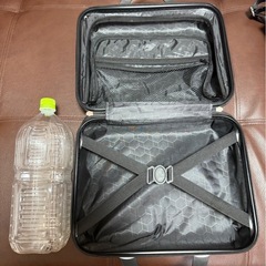 旅行バックの画像