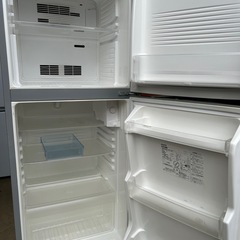 1999年製 三洋電機株式会社製の冷凍冷蔵庫の画像