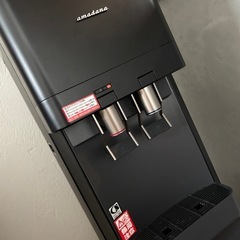 【受け渡し先決定】市販のペットボトル使用可　ウォーターサーバー　の画像