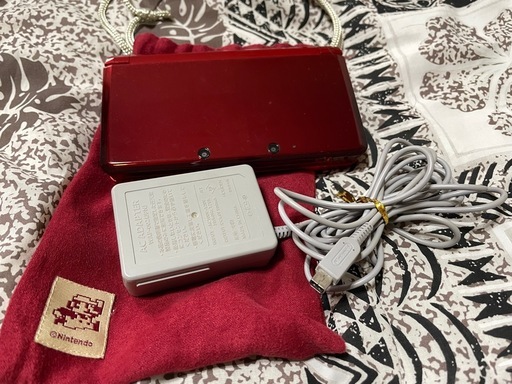 【希少】中古 ニンテンドー3DS 本体 アンバサダープログラム特典付 Nintendo 各種ダウンロードソフト