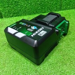 ハイコーキ(HIKOKI UC18YDML 2ポート急速充電器【船橋馬込店】【店頭取引限定】【未使用】管理番号：ITCP0A2XJYHEの画像