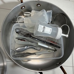 大型アルミ鍋などの画像
