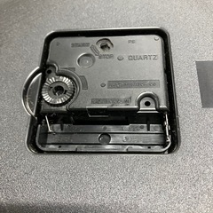 H2511-302 掛け時計 通電確認済み 単3電池使用 中古の画像