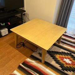 こたつテーブルの画像
