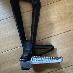 yzfr25 2019 タンデムステップ　片方の画像