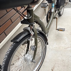 自転車　チャイルドシート付きの画像