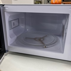 O 2511-303 YUASA 単機能電子レンジ17L 2024年製　通電確認済み　キズ汚れ有りの画像