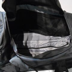 【配送出来ます】1回のみ使用 アディダス キャリーケース ソフトキャリー スーツケース トラベルバッグ ボストンバッグ （近くなら配送も可能です。宅配もお問合せ下さい）の画像