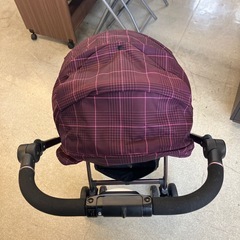 サ2511-189 Aprica ソラリア 両対面式ベビーカー 乳母車SG基準 A形 1ヶ月〜36ヶ月頃まで パープル チェック柄 キズ汚れ有りの画像