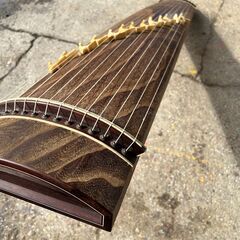 【❗️✨練習用に✨❗️】琴（こと）13弦　表記「荒平名成子」あり　現状品の画像