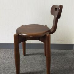 △ 木製スツール  丸イス 木製イス 椅子 イス スツール キズ、汚れありの画像