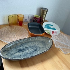 食器、グラス、マグカップの画像