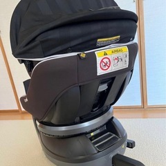 combi チャイルドシート ほぼ新品の画像