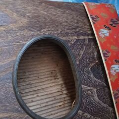 配達可!!高級13弦琴　すだれ彫　並甲　蒔絵　現状品の画像