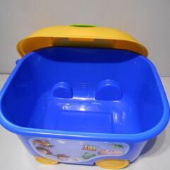 【配送出来ます】キャリー付き TOYSTORY トイストーリー おもちゃ箱 収納箱（近くなら配送も可能です。宅配もお問合せ下さい）の画像