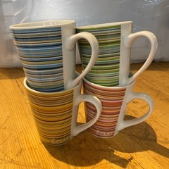 【引取り限定】セリアマグカップ4色セット/中古品の画像