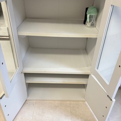 （11/20〜30受け取り希望）食器棚の画像